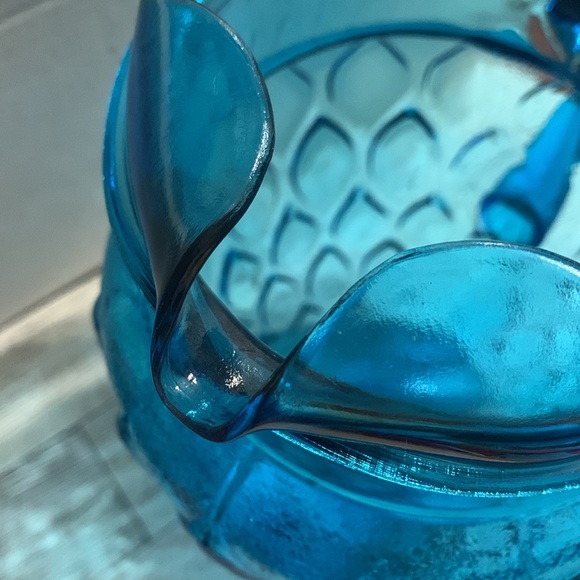 1970’s Libbey Glass Pitcher MADRID pattern Aqua Blue BEAUTIFUL!!! - Picture 5 of 7